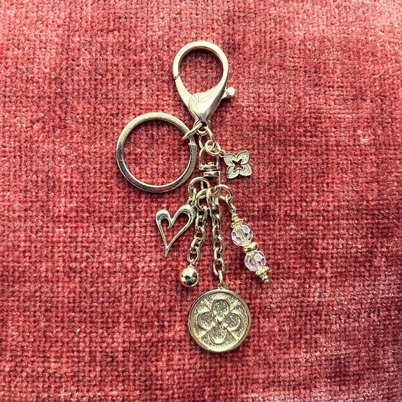 CLOVER ✤ Bag Charm Dangle Bead, Gold Tone ✤ - Picture 1 of 7